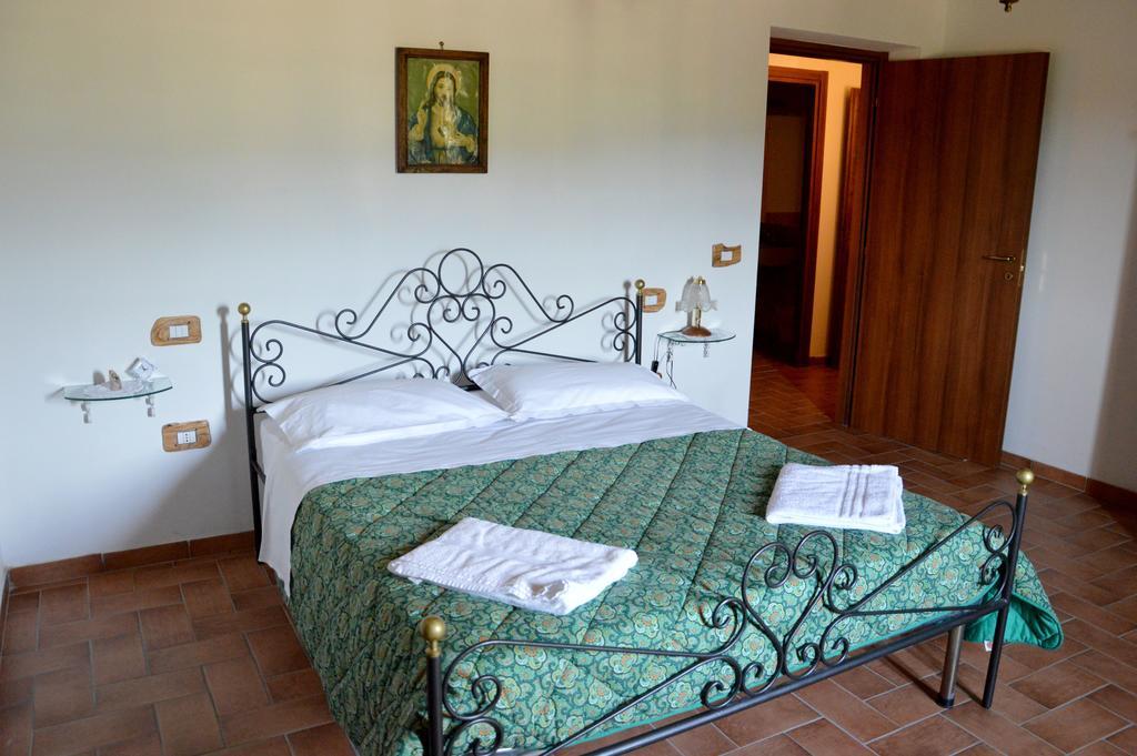 Вилла Agriturismo La Collina Масса-Мартана Номер фото