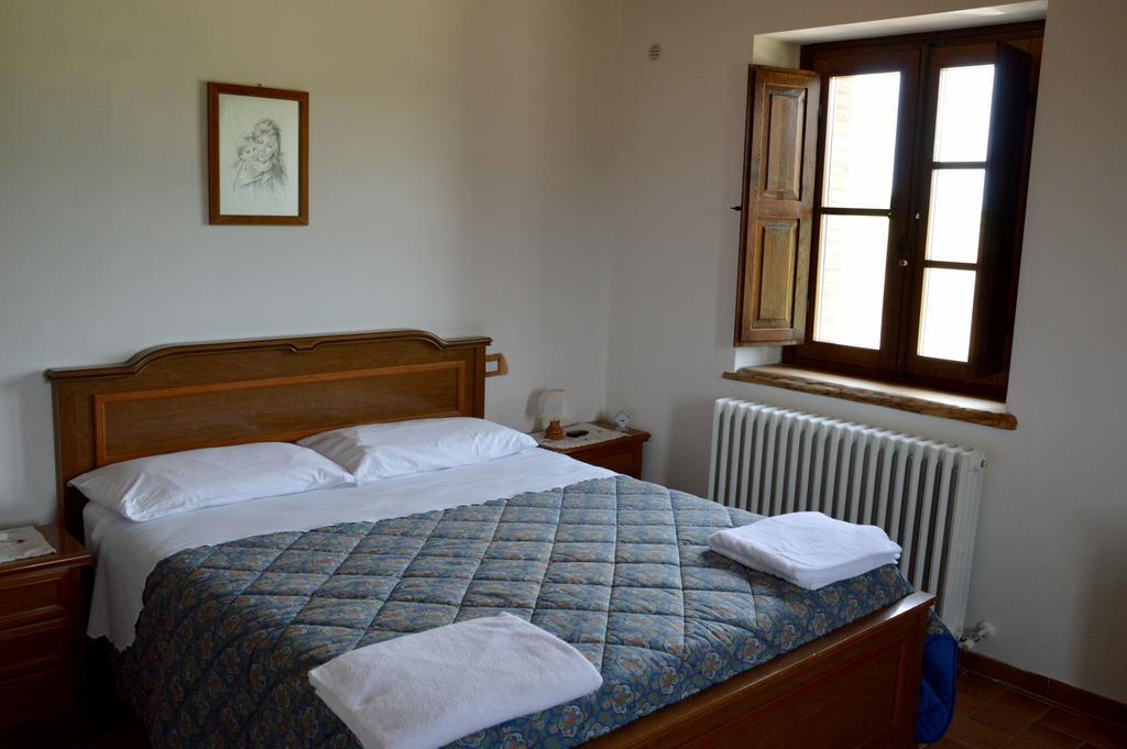 Вилла Agriturismo La Collina Масса-Мартана Номер фото
